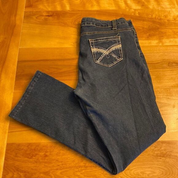 2/$15 QQMY JEANS  - Picture 1 of 5